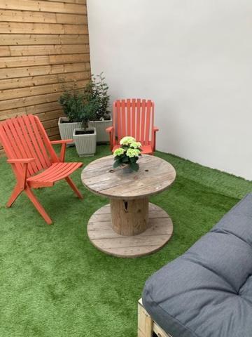 Ferienwohnung Les Jardins Avec Terrasse Amiens Exterior foto